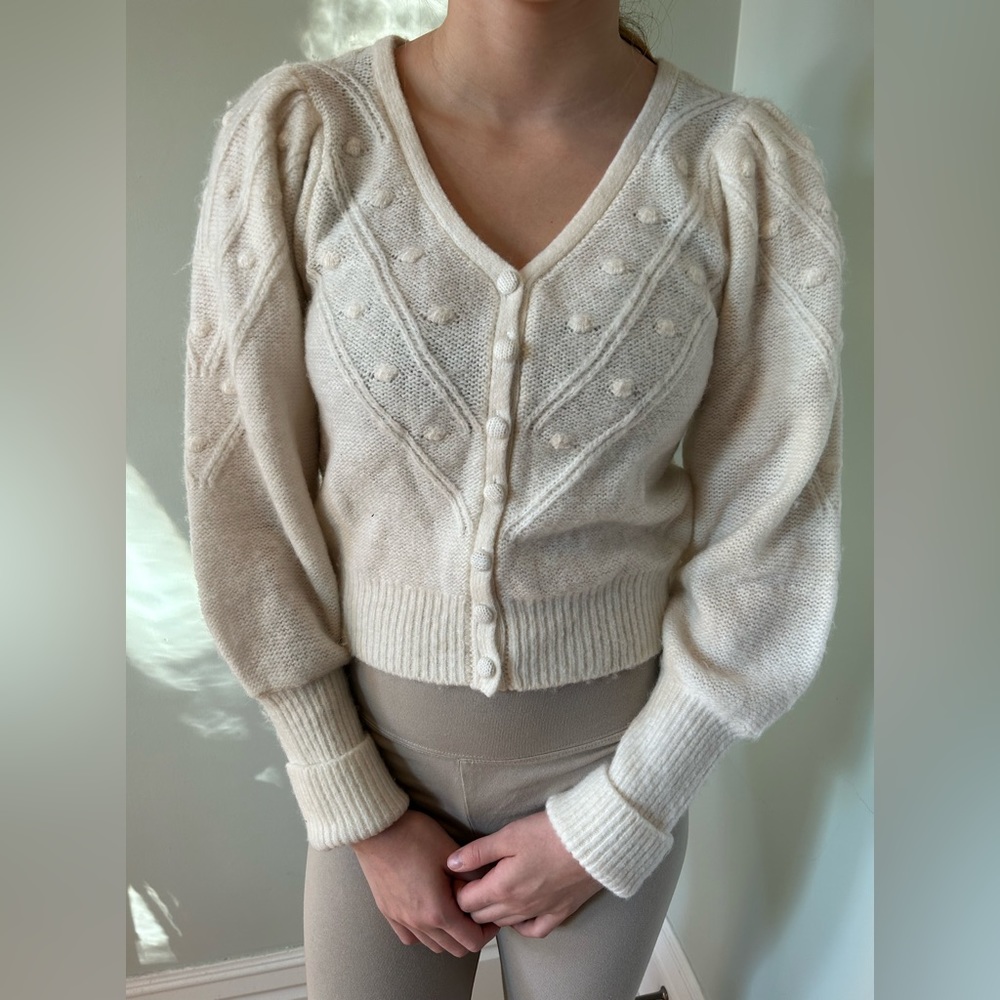 Abercrombie & Fitch cozy cream sweater